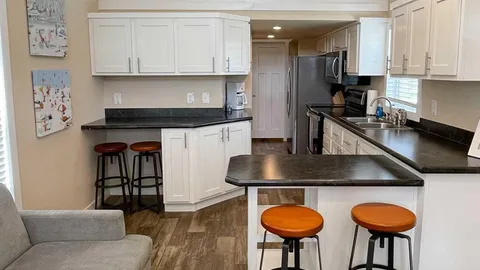 Premium Loft Cottage — image 2 of 8