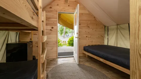 Glamping Tent — image 13 of 13