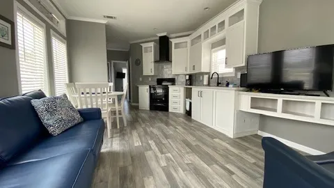Premium Rental 1 Bedroom — image 6 of 6
