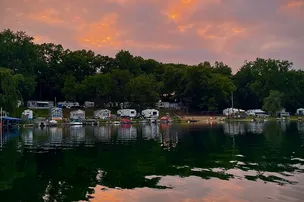 Willow Shores Campground – photo 2