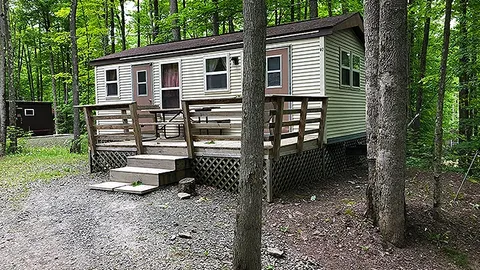 Vacationer (Sleeps 6) — image 1 of 5