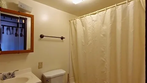CONDO STYLE 2 (Adjoining Door) — image 4 of 4