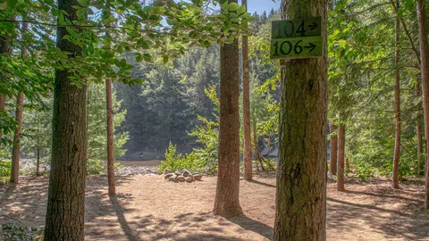 Riverfront Standard RV/Tent Site — image 3 of 3