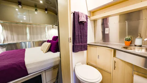 Airstream — image 2 of 7