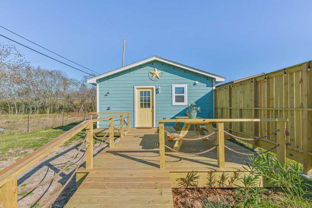 Johns RV Park, Oyster Creek, Texas - Photo 4