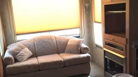 Rental Trailer — image 5 of 5