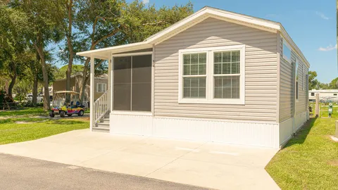 Platinum 1 Bedroom Rental — image 1 of 6