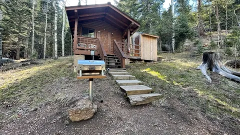 Deluxe Cabin 1 — image 1 of 5