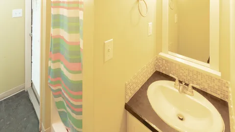 Premium Cottage 1 Bedroom — image 2 of 10