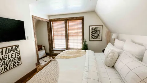 The Loft — image 4 of 4