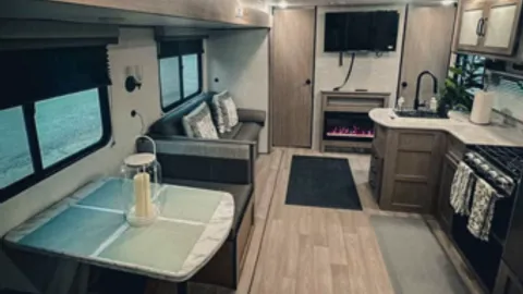 Grand River RV — image 6 of 6