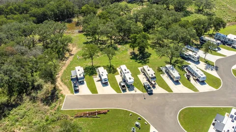 Elite Back-In RV Site — image 3 of 3