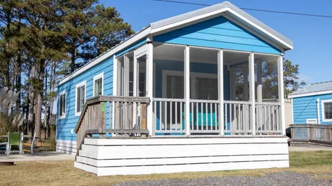 Deluxe Cabin — image 1 of 6