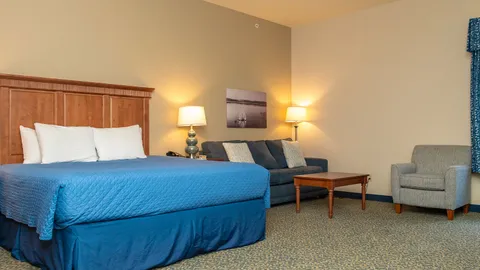 1 King Bed ADA — image 1 of 6