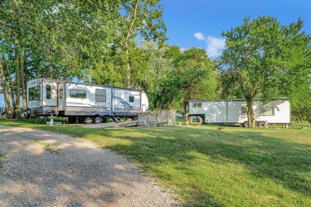 Tin Cup RV Park, Mahomet, Illinois - Photo 4