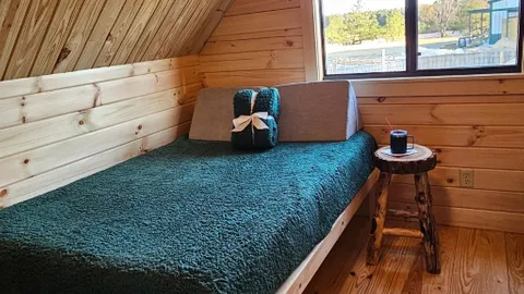 Studio Cabin — image 1 of 12