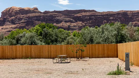 Premium Wide Full Hookup Back-In RV Site (40') — image 2 of 3