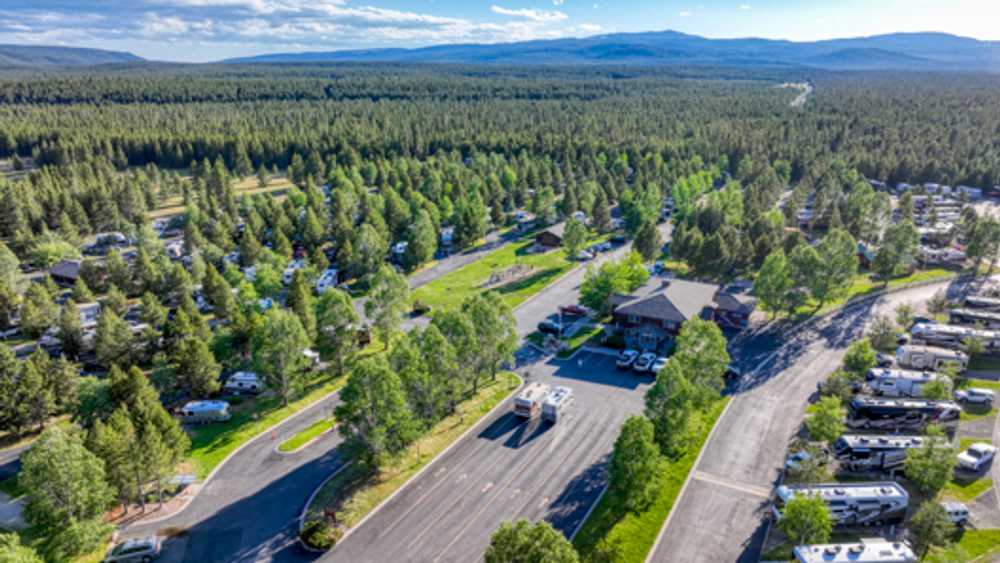 Yellowstone Grizzly RV Park - West Yellowstone, MT - Photo 2