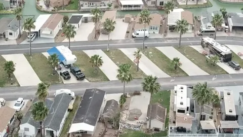 Standard Pull-Through RV Site — image 1 of 1