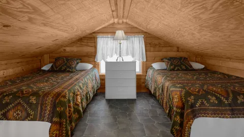 Cottonwood Cottage — image 2 of 8