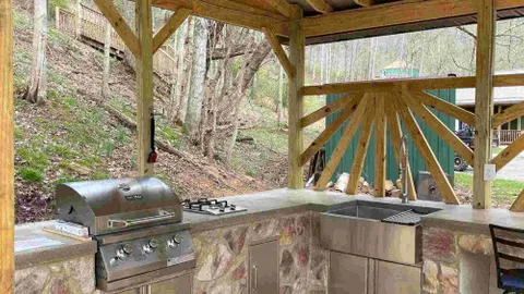 Yurt 16 foot — image 5 of 5