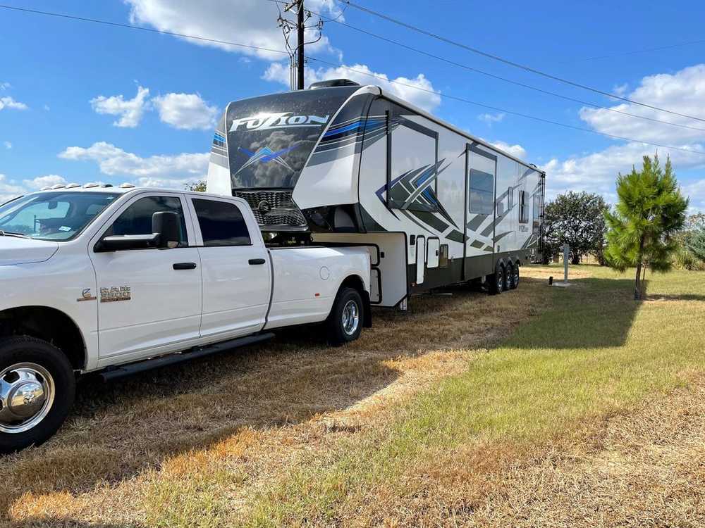 Rolling by the Dozen RV Park - Photo 3