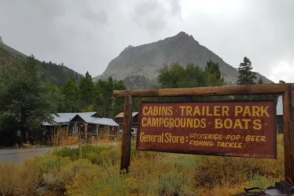 Lundy Lake Resort – photo 1