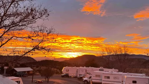 Nightly -Rv-Full Hookup Premium 50Amp (View) — image 2 of 7