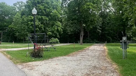 30/50amp Water & Eletric RV Site — image 1 of 4