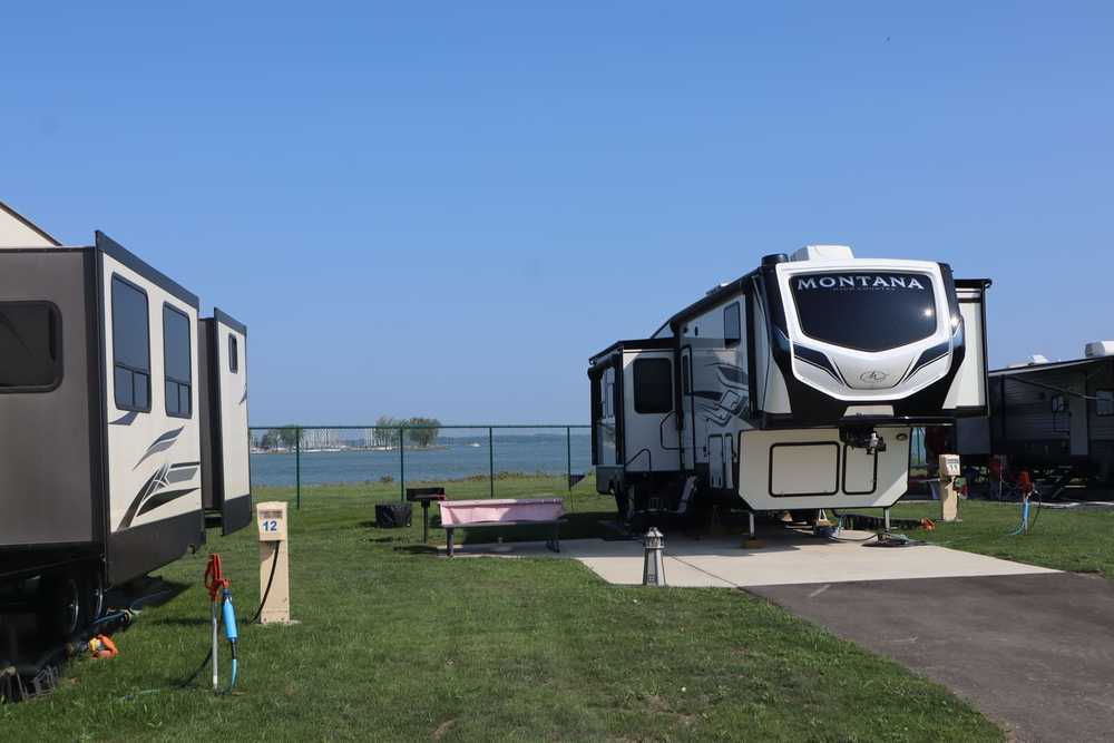 Bayfront Resort at Cross View, Sandusky, Ohio - Photo 3