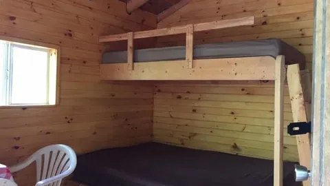Family Cabin 4 — image 3 of 3