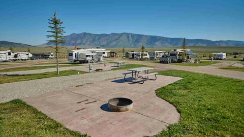 30/50 Amp Premium Pull-Through RV Site — image 1 of 1