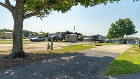 Elite Full Hookup Pull-Through RV Site — image 1 of 3