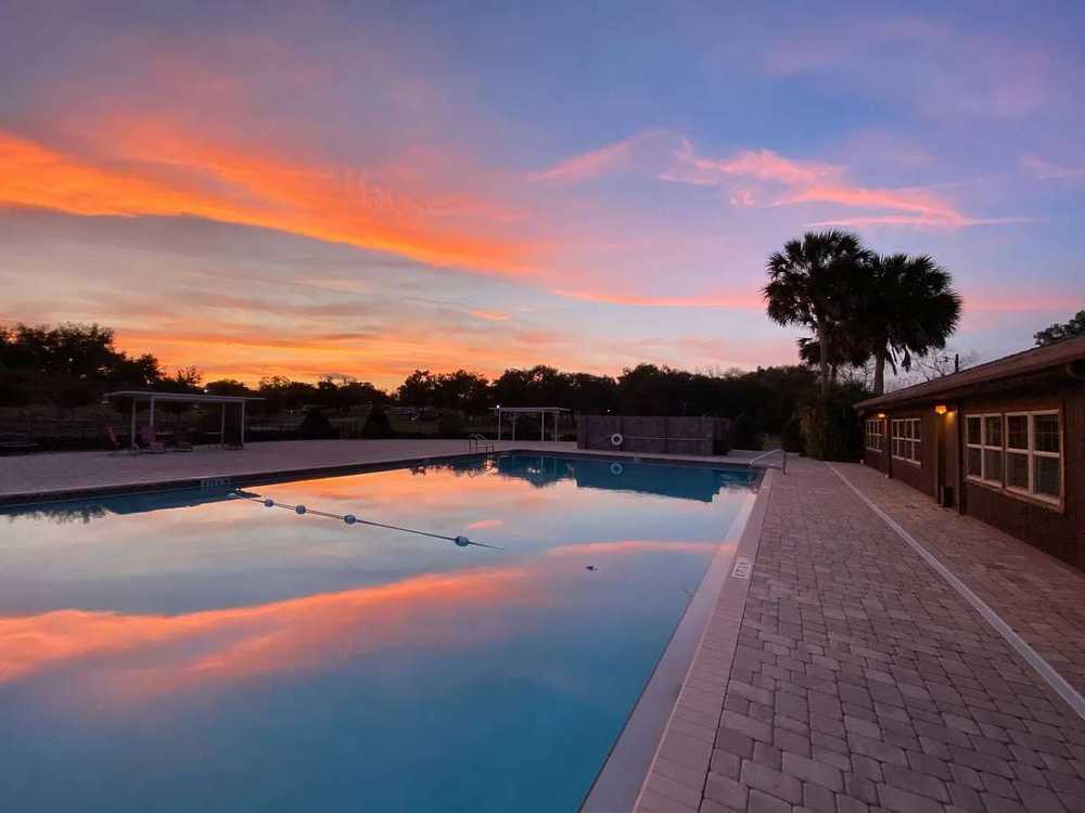 Lake Oklawaha Resort - Fort McCoy, FL - Photo 2