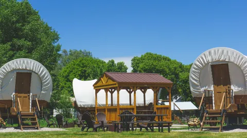 Conestoga Wagon (6 Guests) — image 1 of 1