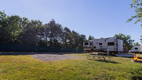 Water & Electric 30amp RV Site — image 1 of 5