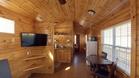 Mountainview One Bedroom Cottage — image 7 of 7