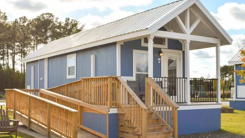 Accessible Premier Carolina Cottage 1 Bedroom ***NO PETS*** — image 1 of 8
