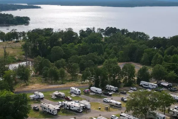 The Bluffs RV Park – photo 1