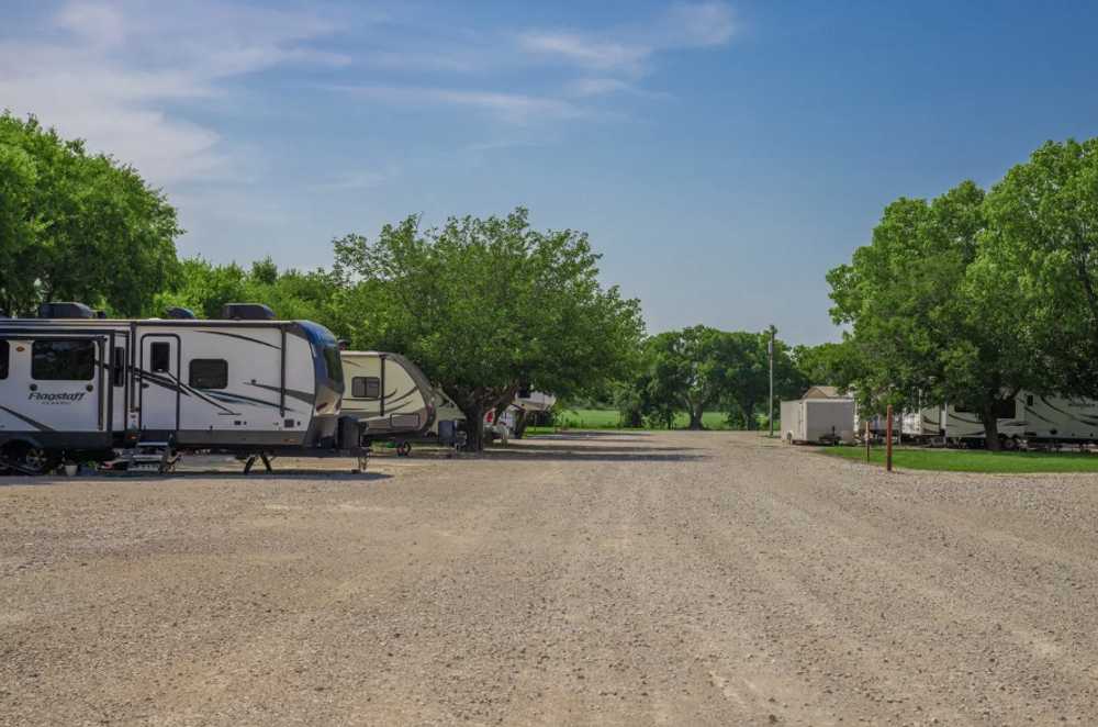 G Country RV Park - Photo 5