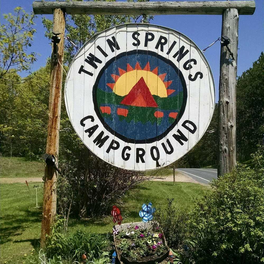 Twin Springs Campground - Photo 2