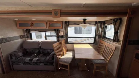Sprinter Premium Rental Camper — image 2 of 9