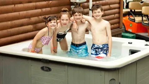 Bubbly Premium Cottage — image 2 of 12