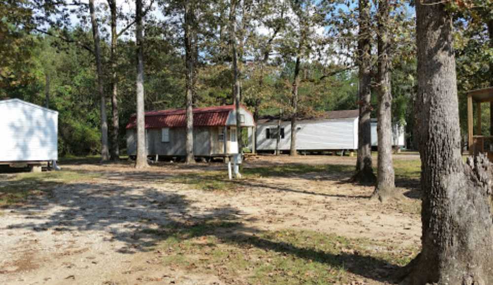 Shady Cove RV Park, Hattiesburg, Mississippi - Photo 2