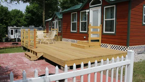 DELUXE CABIN NORTH LAKE — image 1 of 7