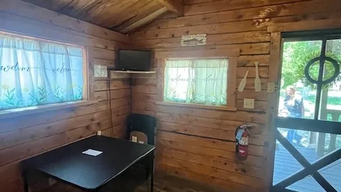 Premier Cabin — image 7 of 7