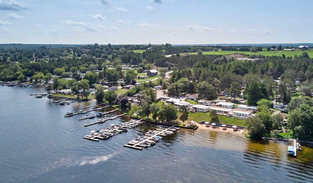 Bobcaygeon Shores Cottage Resort, Bobcaygeon, Ontario - Photo 3