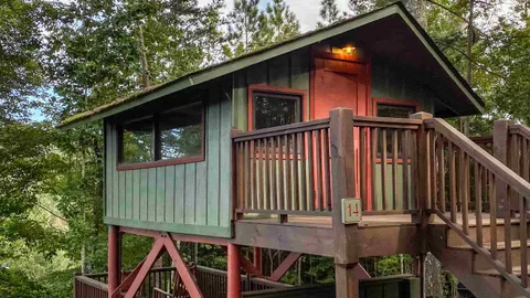 Treetop Cabin — image 1 of 11
