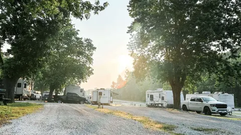 Standard RV 50 — image 1 of 2