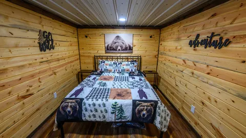 Logan Lodging - Cabin 4 - Over Yonder — image 2 of 6
